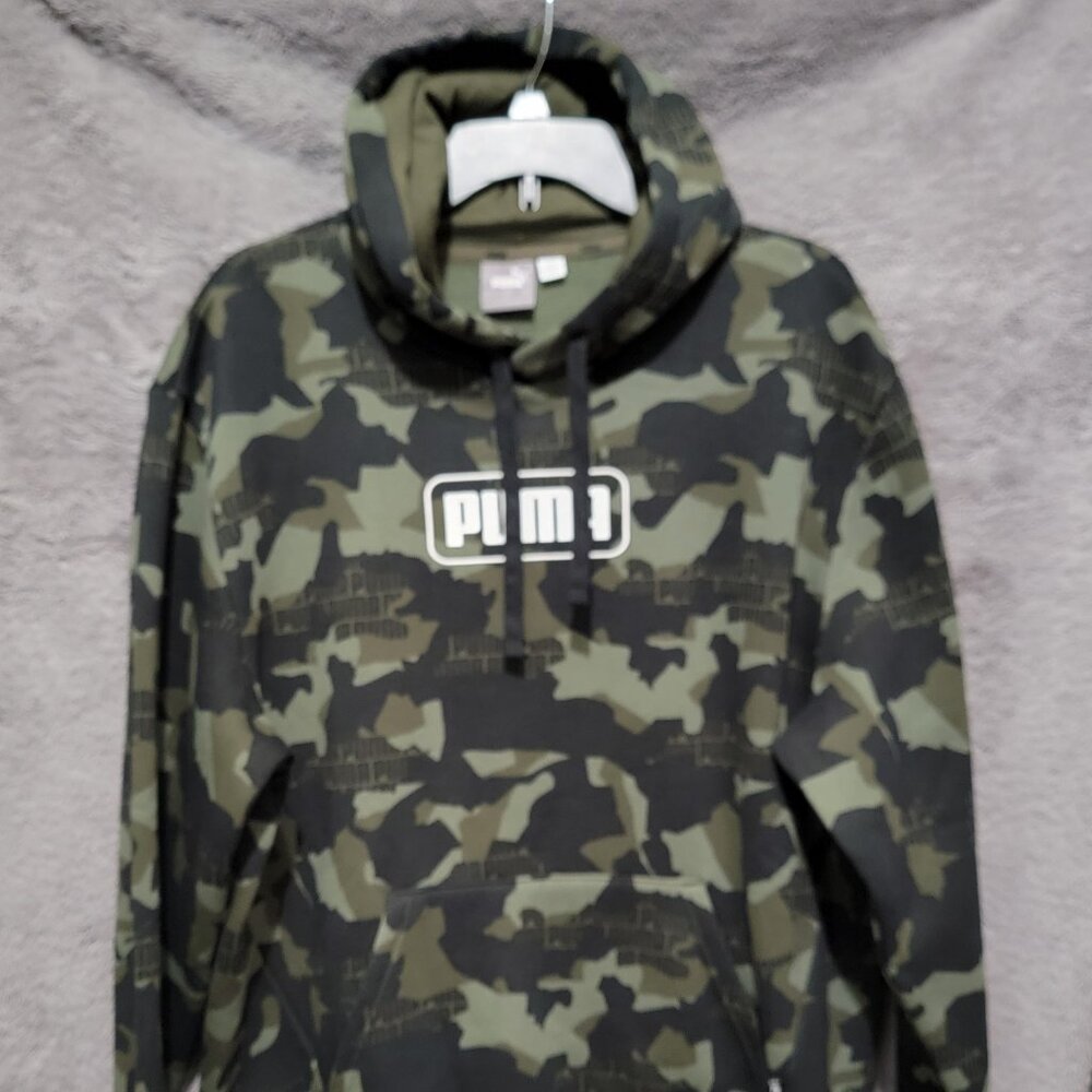 Puma camo print hoodie in large.